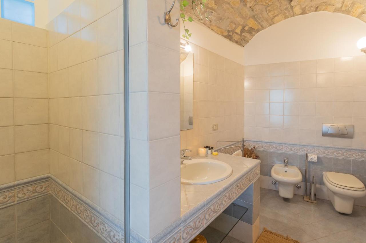 Simons Apartment With Amazing View By Rent All Como Blevio Exterior foto