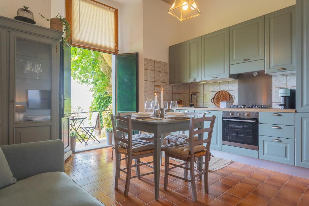 Simons Apartment With Amazing View By Rent All Como Blevio Exterior foto